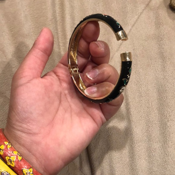 A set of 3 bangles - Picture 2 of 3